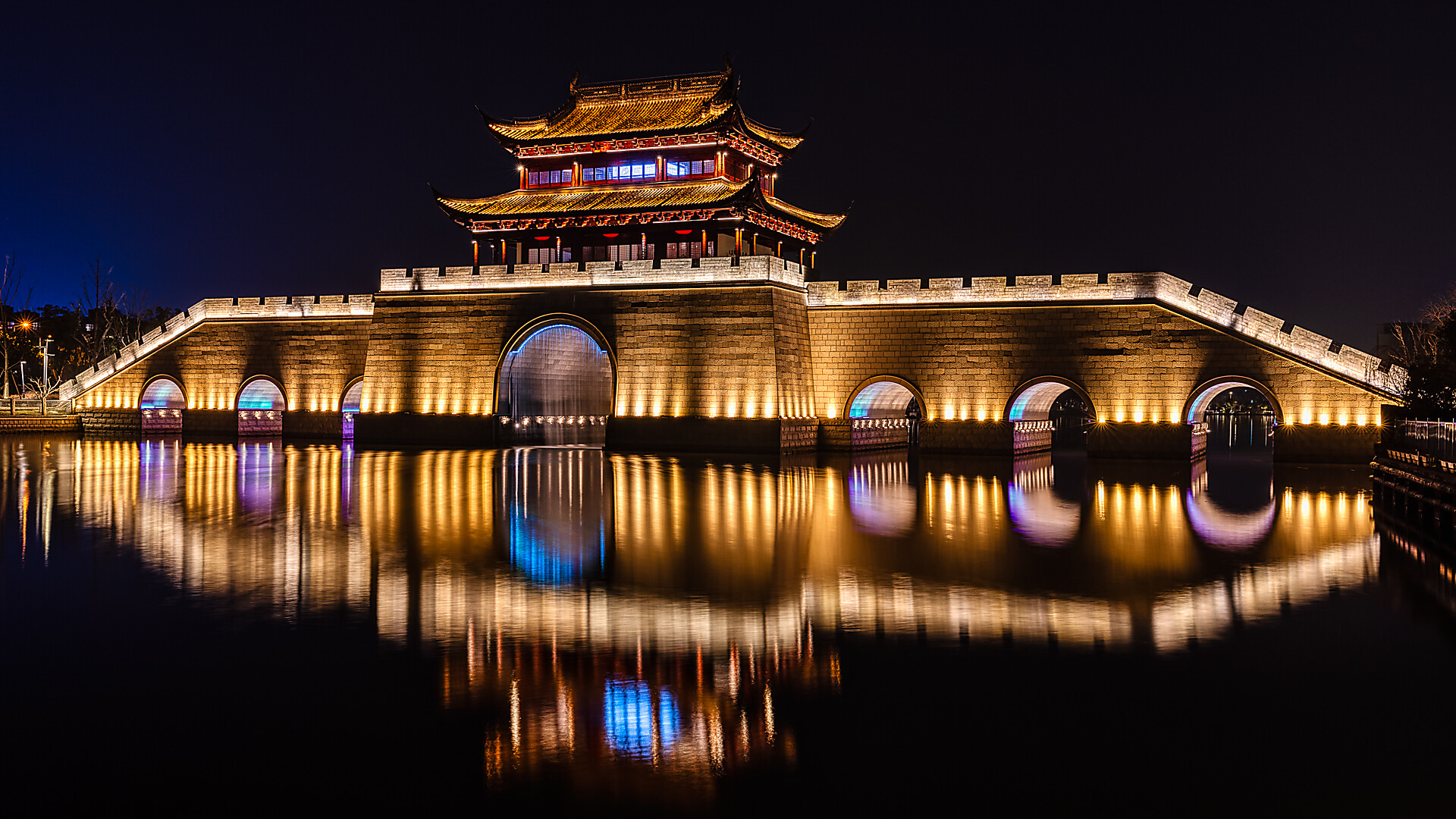 20220109 18 04 08  26A0191 AuroraHDR edit noborders