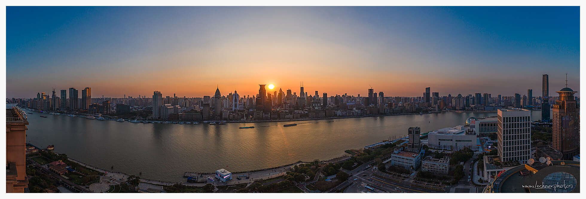 20210217 bund sunset huge pano
