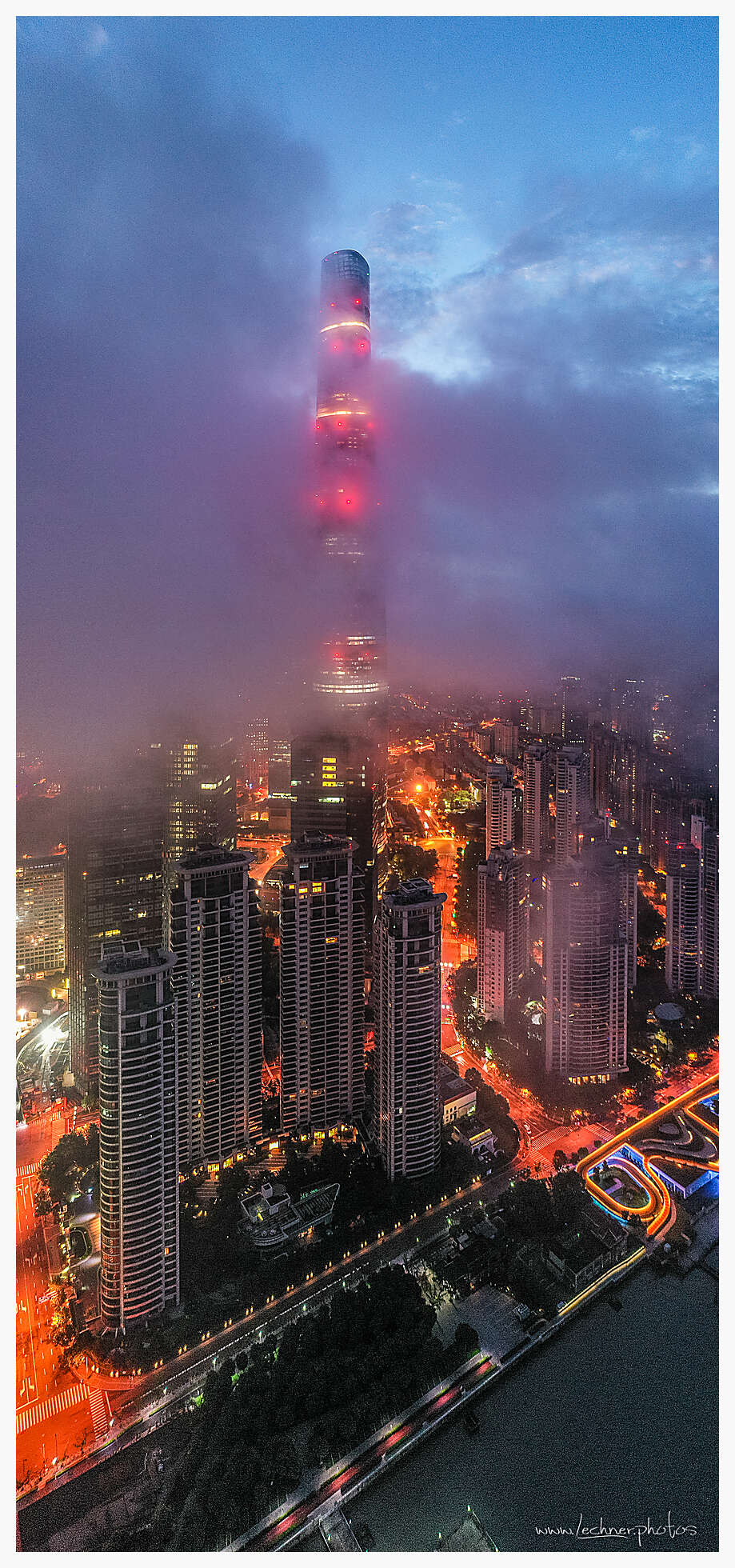 foggy Shanghai Tower