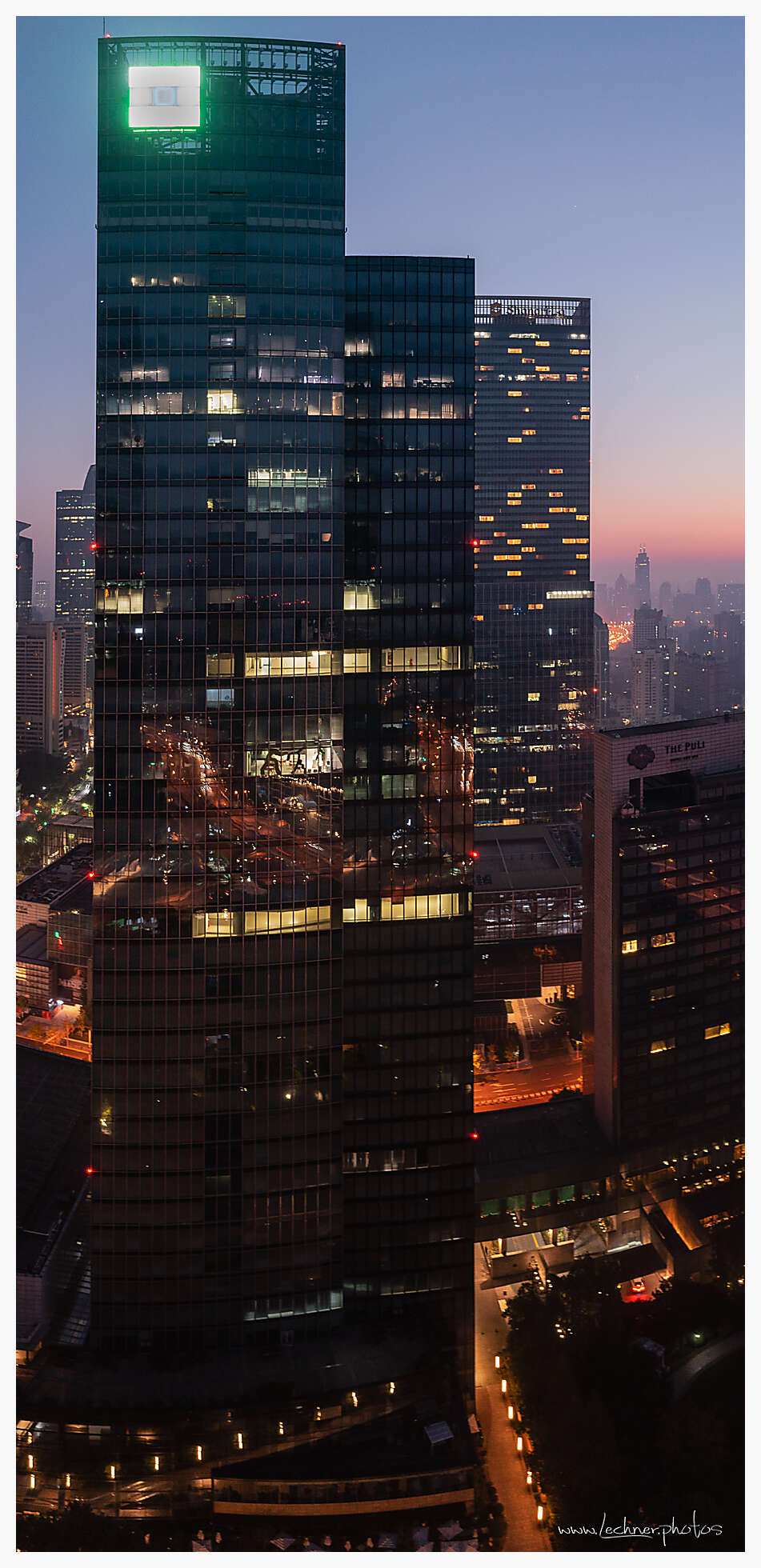 Sunrise at Jing'An Park