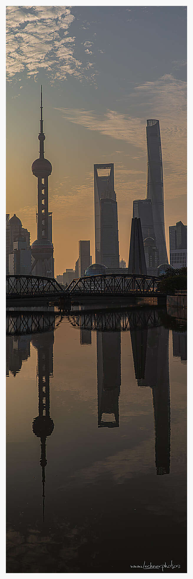 20201001 20201001 04 of 4 pano  - Shanghai Skyline