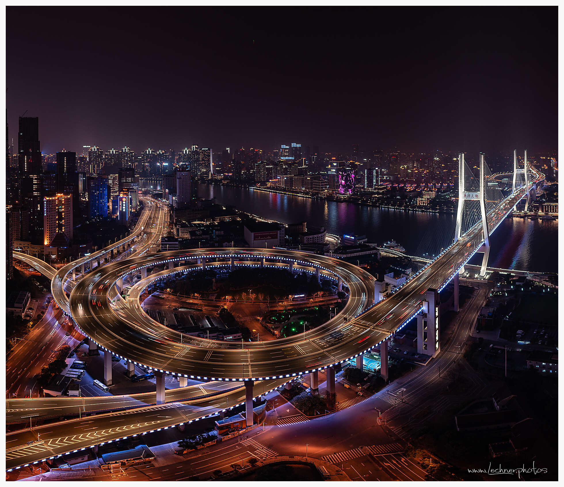 Nanpu Bridge Roundabout