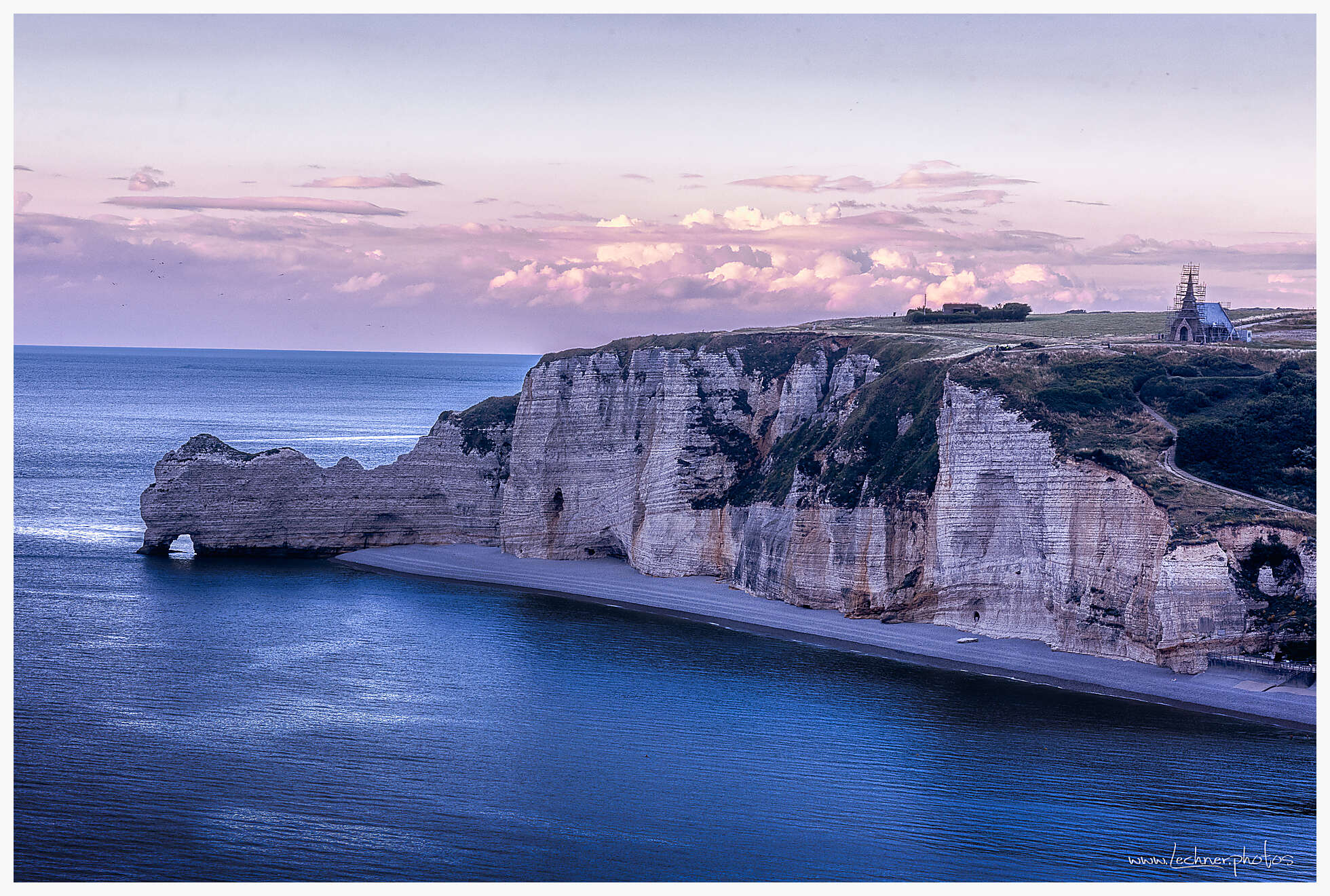 Alabaster coast of Etretát