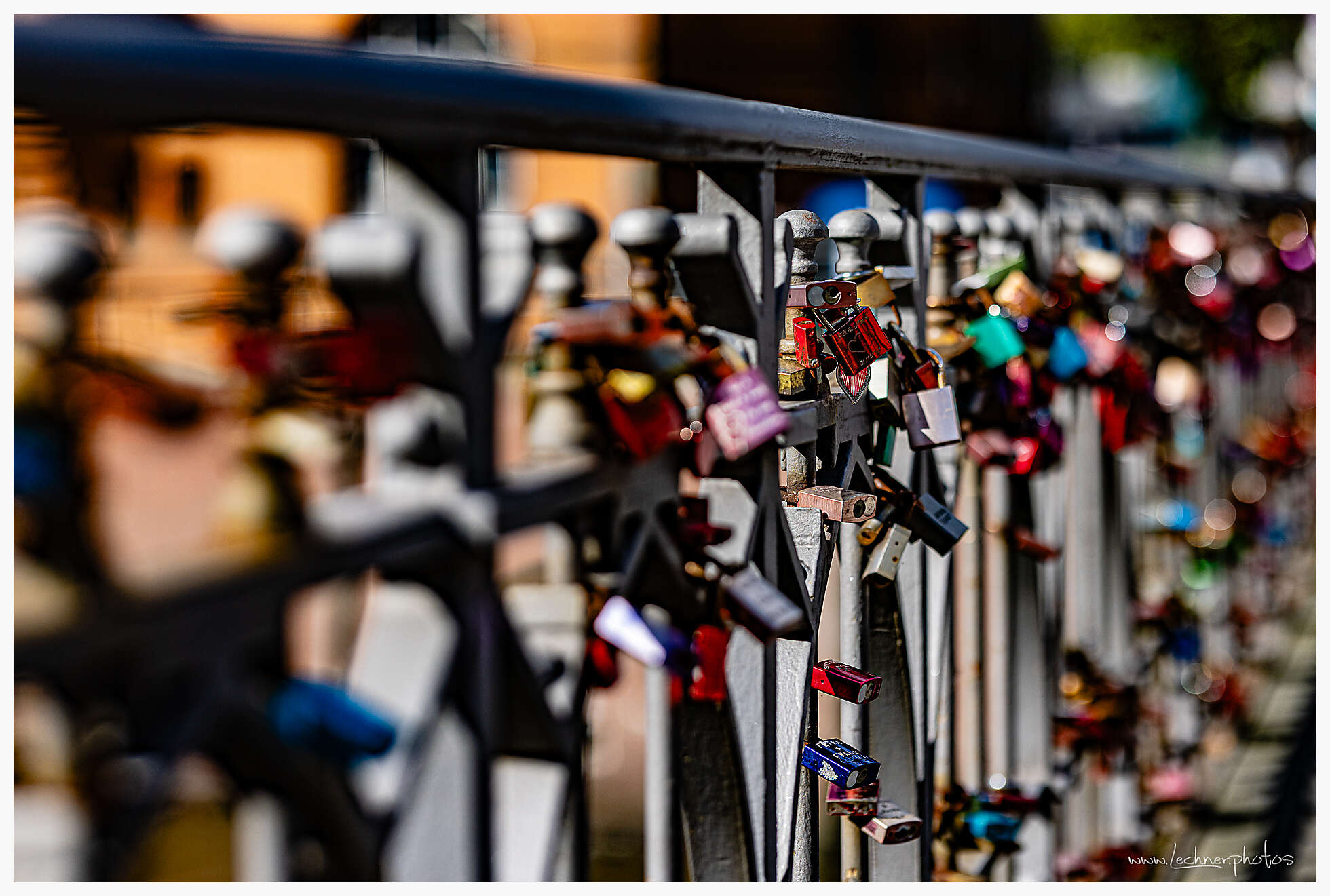 Hamburg Elbe love locks